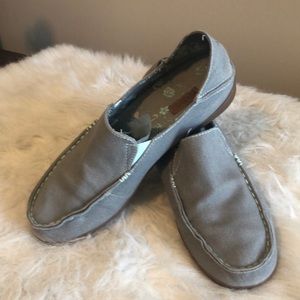 Grey OluKai canvas Nohea